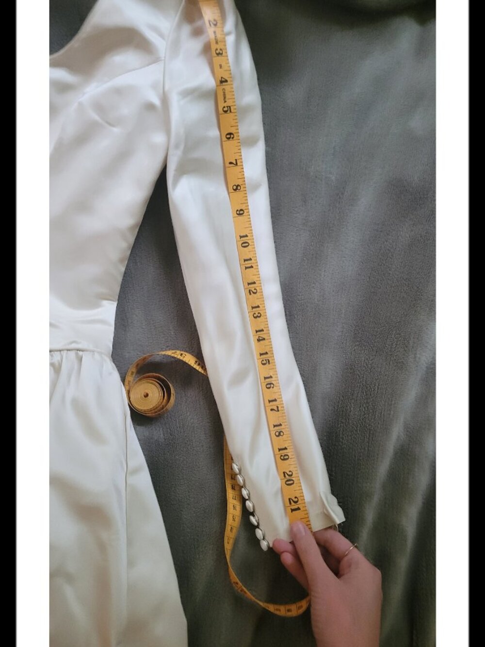 Pure Silk Wedding Dress 👰 👗💛 Size M - Picture 11 of 11